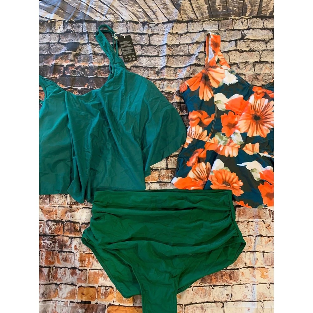 NWT Lot of 3 Swimsuit Pieces Floral Top (NWOT) Ruched Bottoms Ruffle Top L